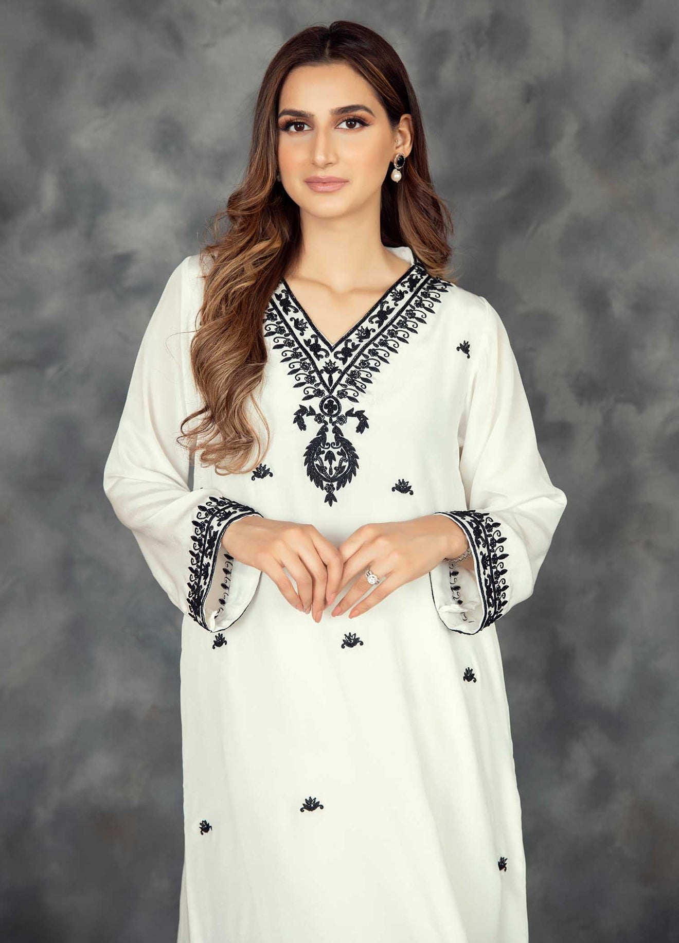 IVORY Kurta