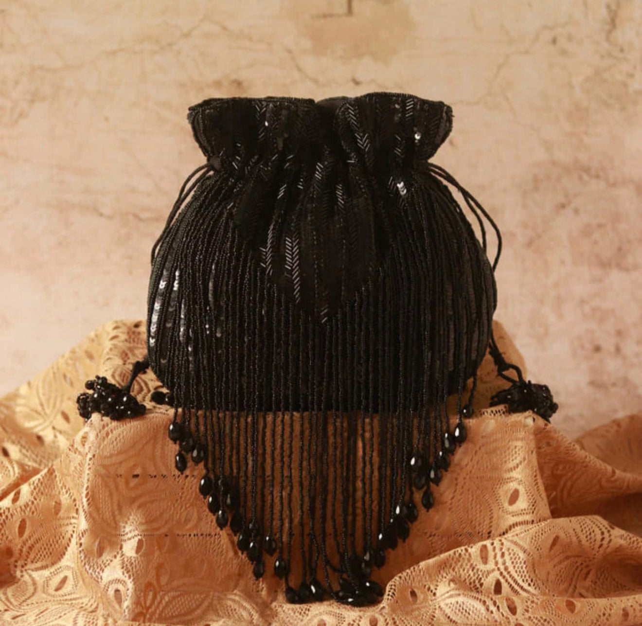 Resham Tassel Black